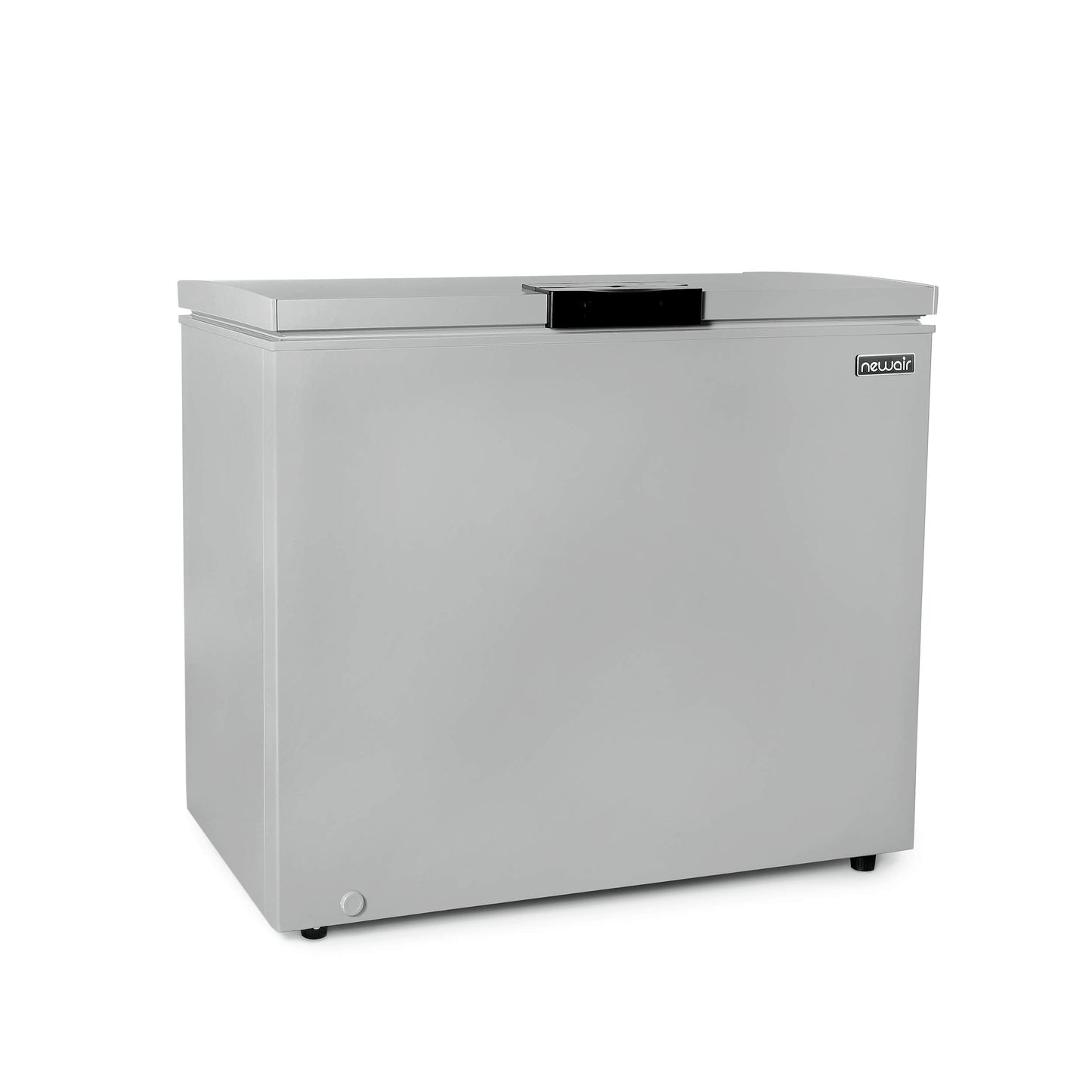 2026 Congélateur coffre mini Newair®, 5 pi³ – Gris froid