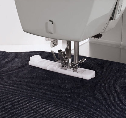 2026 2025 Macchina per cucire Heavy Duty 4423 -