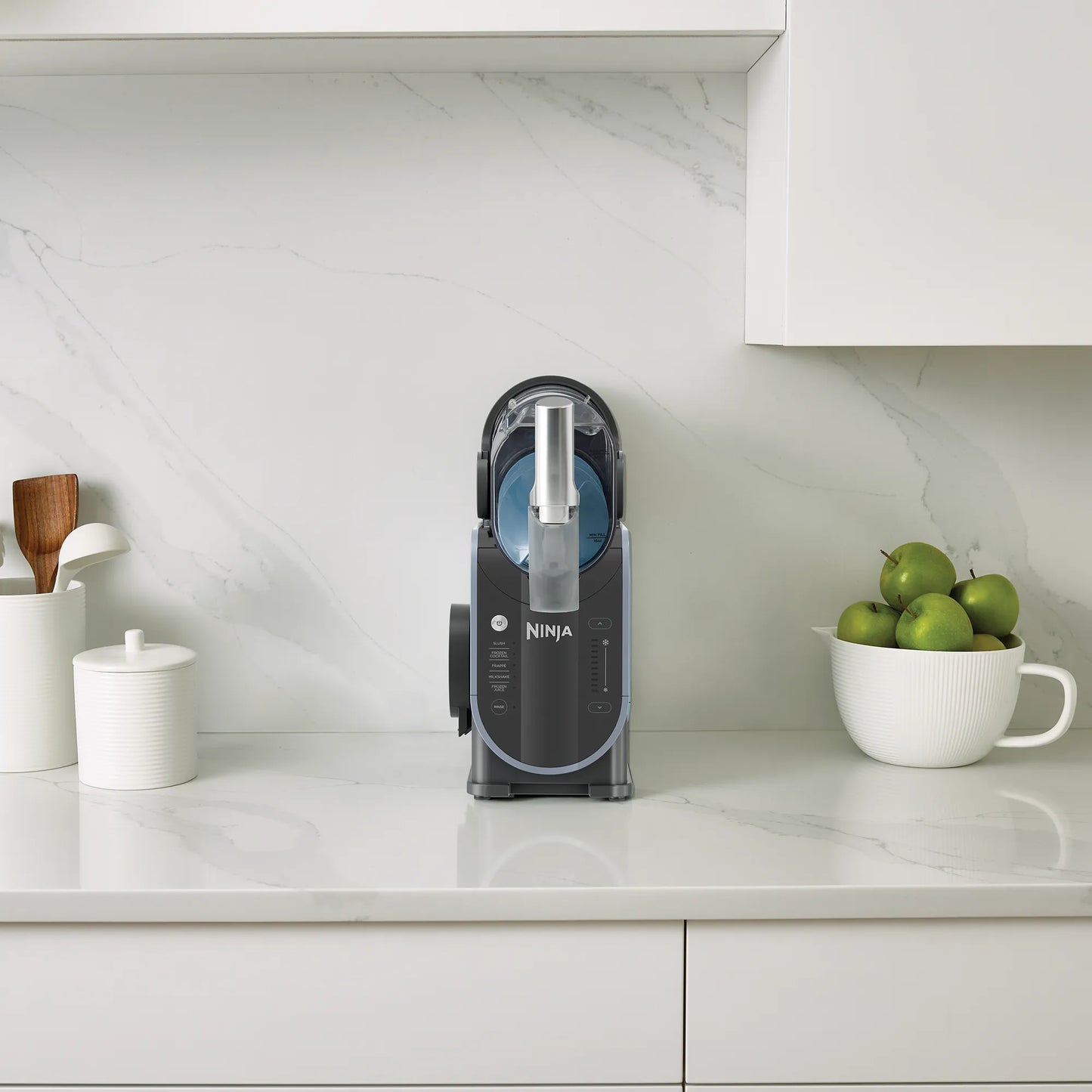 2026 2025 Ninja SLUSHi Professional – Machine à Boissons Glacées 2,6L, Rapide & Facile, Édition Limitée