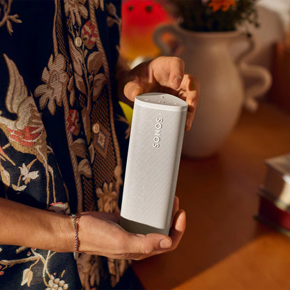 2026 2025 Enceinte Bluetooth Portable Étanche Sonos Roam 2 – Paire (Blanc) : Son Puissant et Clair Partout, Wi-Fi et Bluetooth, Autonomie Longue Durée